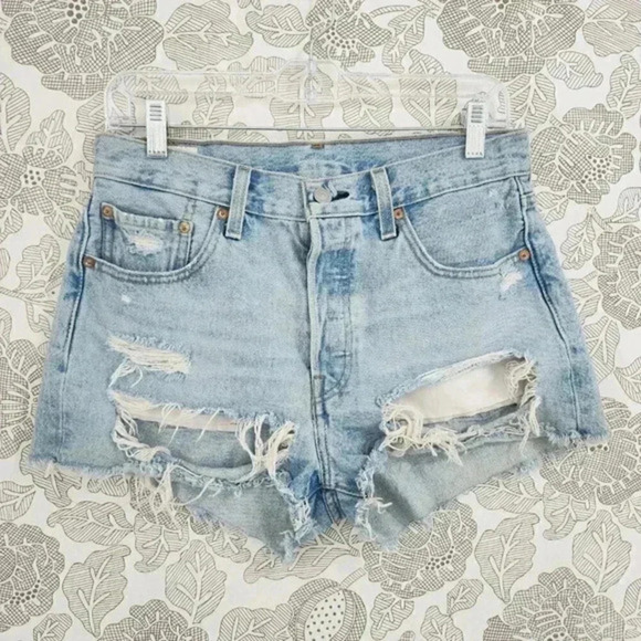 Levi's 501‎ Premium Big E Distressed Ripped Cut off Jean Shorts Women's 28 614 - Picture 1 of 9